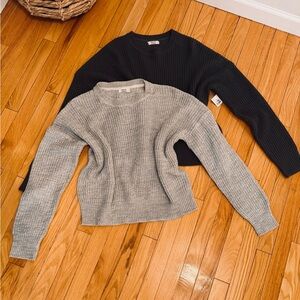 Ardene Knit Crewneck Sweaters in light grey and charcoal grey - Size Large
